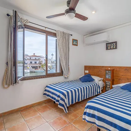 Empurialola- Casa Pescador En Empuriabrava- 151 Villa